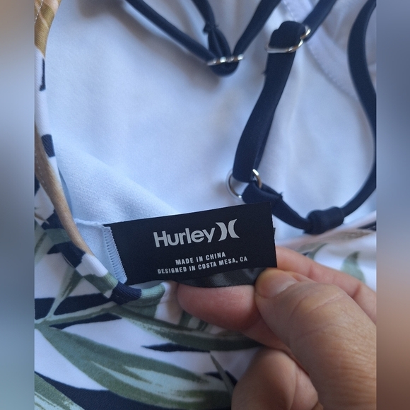 NWOT Hurley Womens One Piece Palm Print Swimsuit Criss Cross Straps Size L - Picture 3 of 10